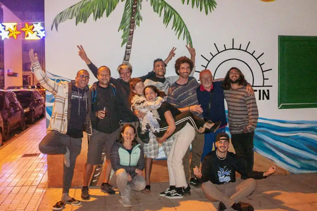 surf camp canarias adultos