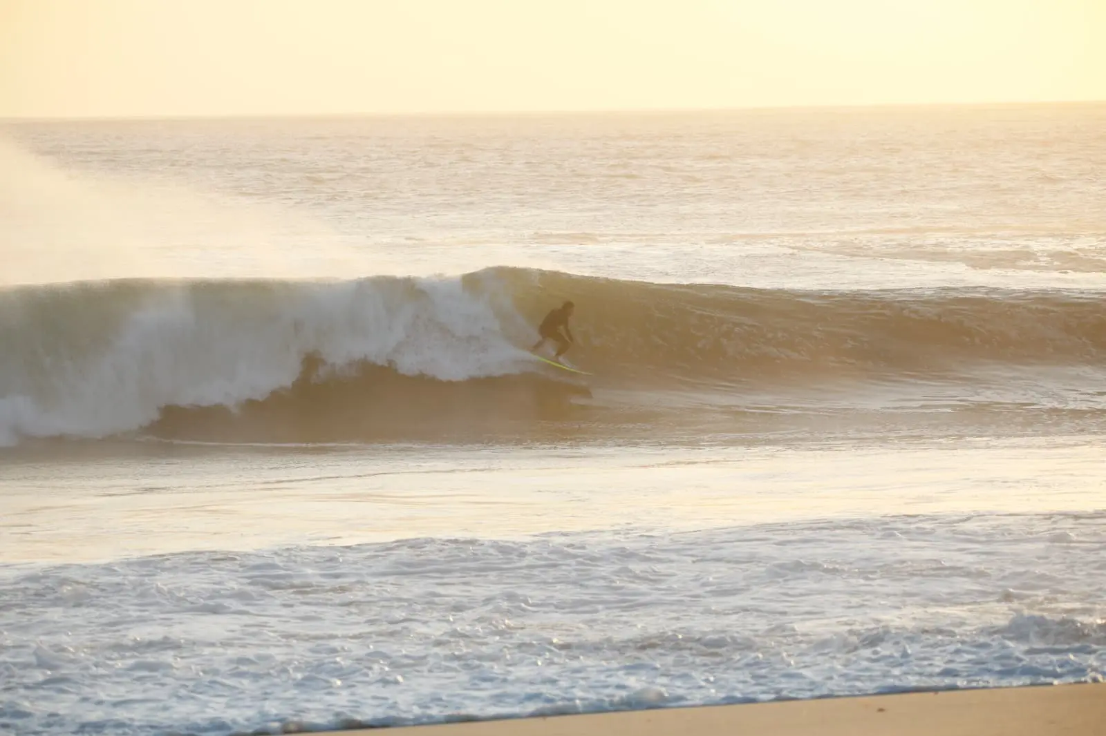"surfcamp tenerife sur habitación compartida